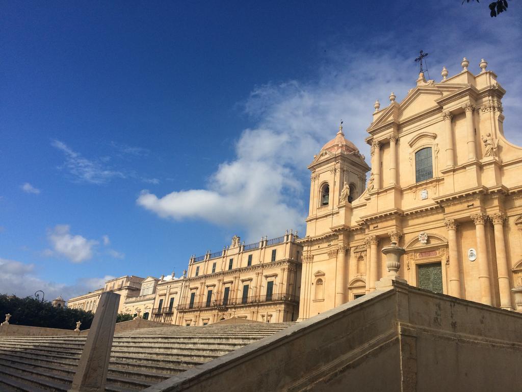 Ferienwohnung Pepe Concetta E La Movida Noto Exterior foto