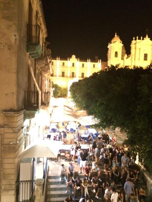 Ferienwohnung Pepe Concetta E La Movida Noto Exterior foto